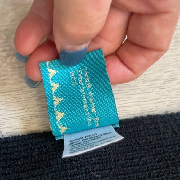 Harry Potter Ravenclaw House Scarf With Fringe - Picture 5 of 7